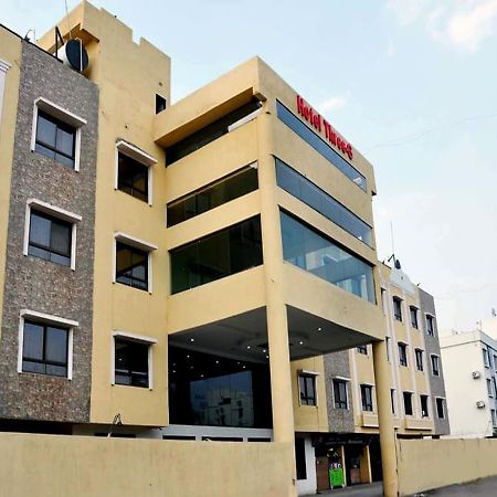 Hotel Three G Shirdi Eksteriør billede